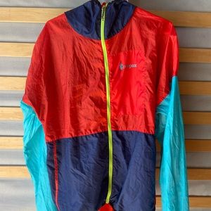 Cotopaxi windbreaker unisex